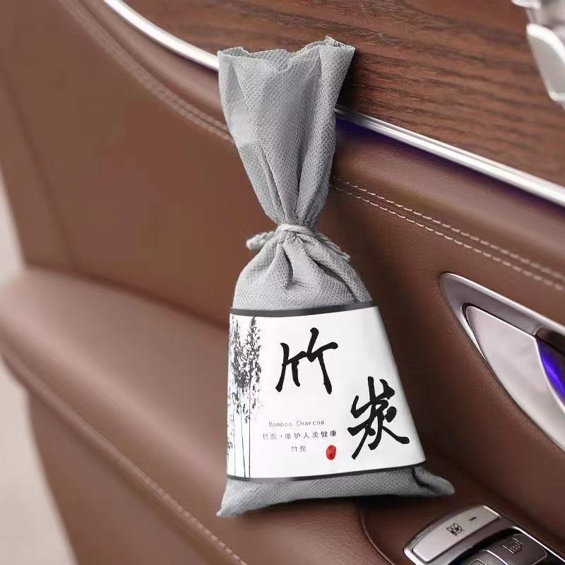 Car odor removal formaldehyde carbon bag Japanese 100G G 30 new car purification Korean activated bamboo charcoal bag