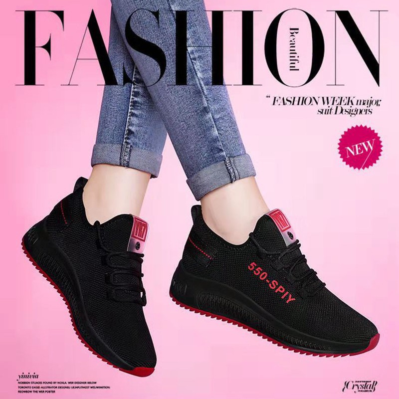 2025 Spring New Single Shoes Women's Thick-Soled Walking Casual Sports Shoes Easiest for Match Breathable Old Beijing Cloth Shoes Wholesale