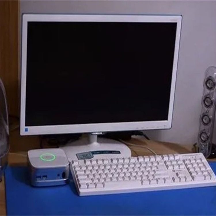 Recycling Original Brand New Old Laptops Desktop Computers Hard Drives Various Accessories Scrap Recycling