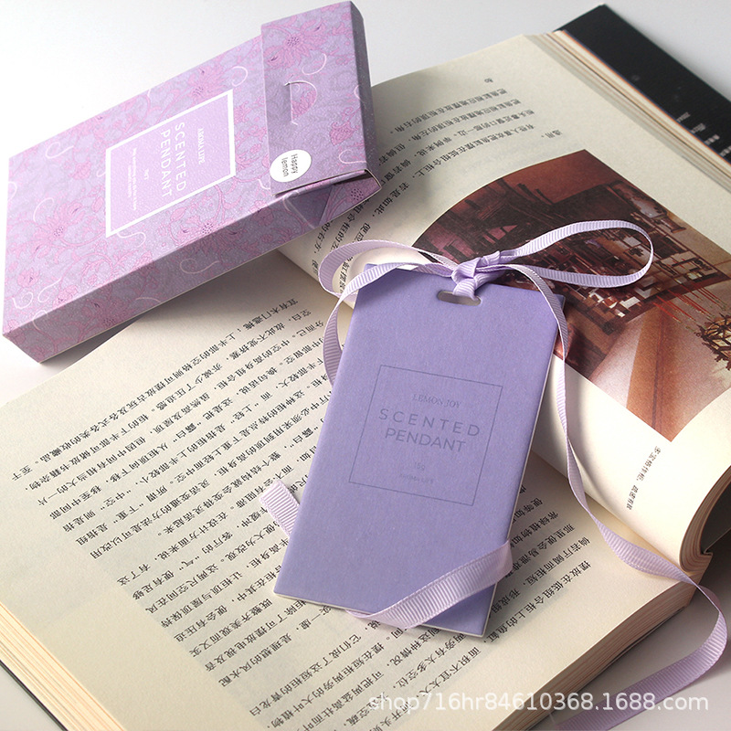 Car Perfume Pendant Car Perfume Light Fragrance Car Aromatherapy Essential Oil Hanging Pendant Car Fragrance Piece Decoration