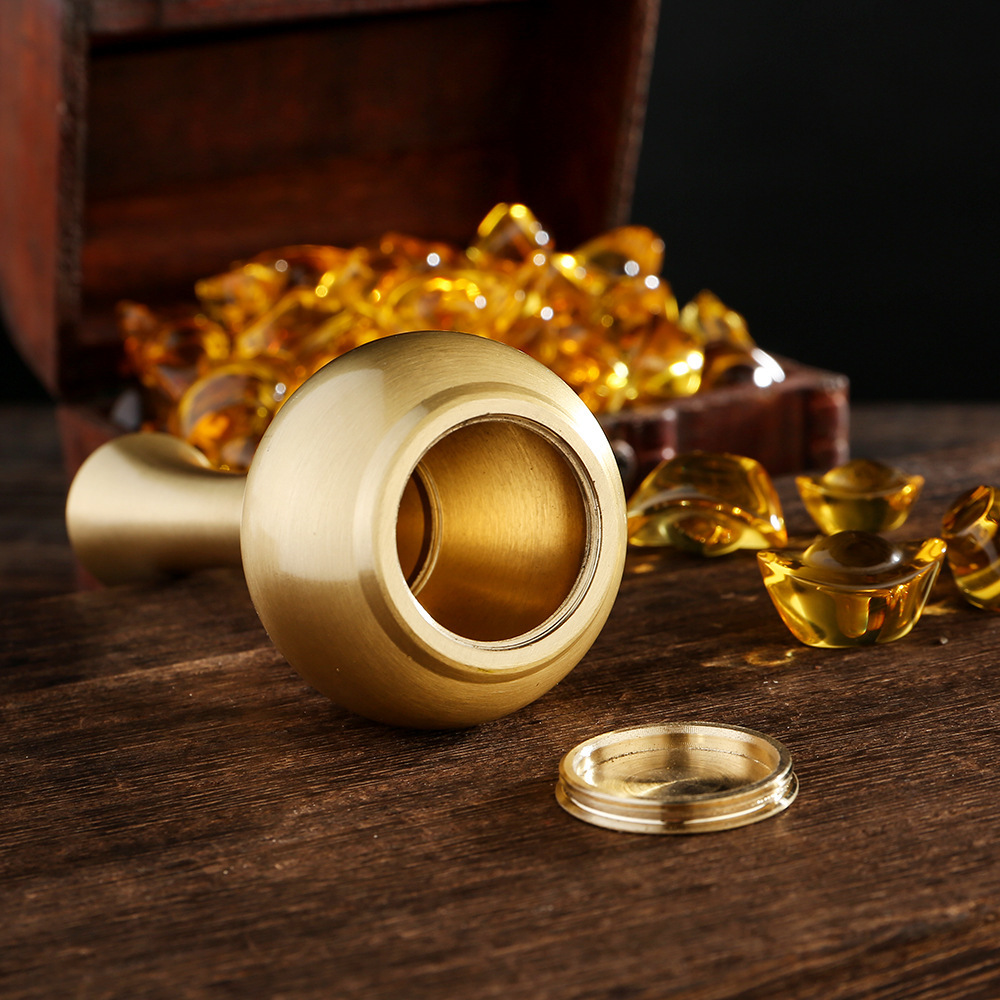 Pure Brass simple Nordic style vase desktop decoration Guanyin bottle water purification bottle home decoration craft gift copper ware