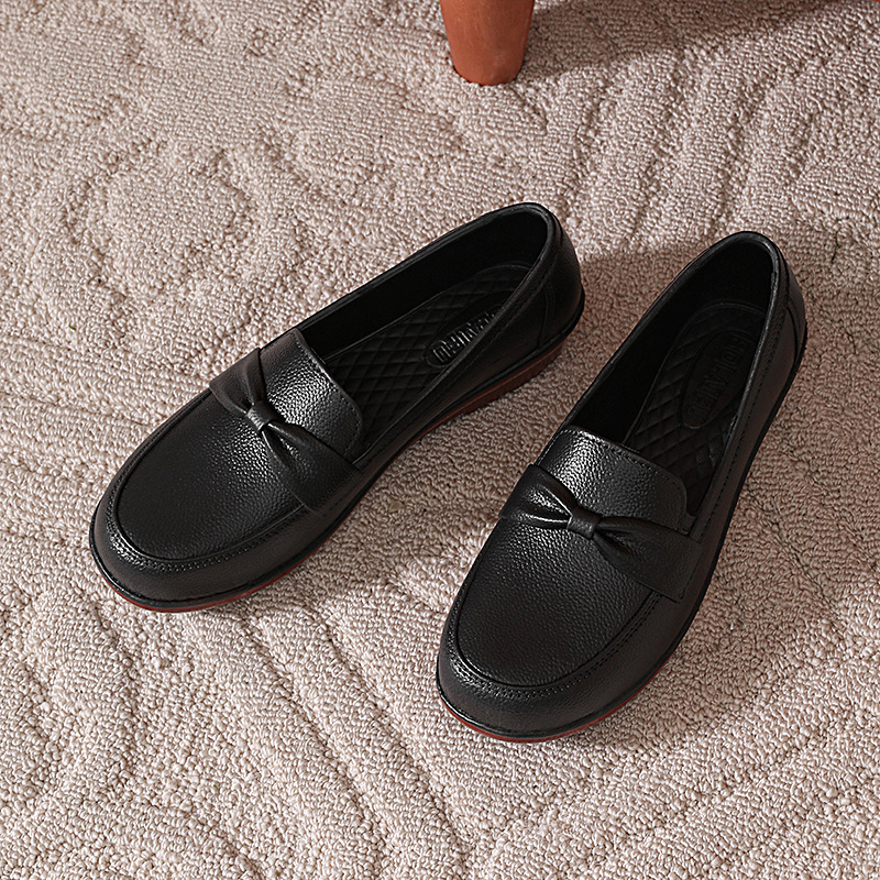 Low-top Beef Sole Shallow Mouth Short Rain Boots Women's Wear-resistant Soft Sole Rubber Shoes Waterproof Non-slip Kitchen Mom Work Shoes