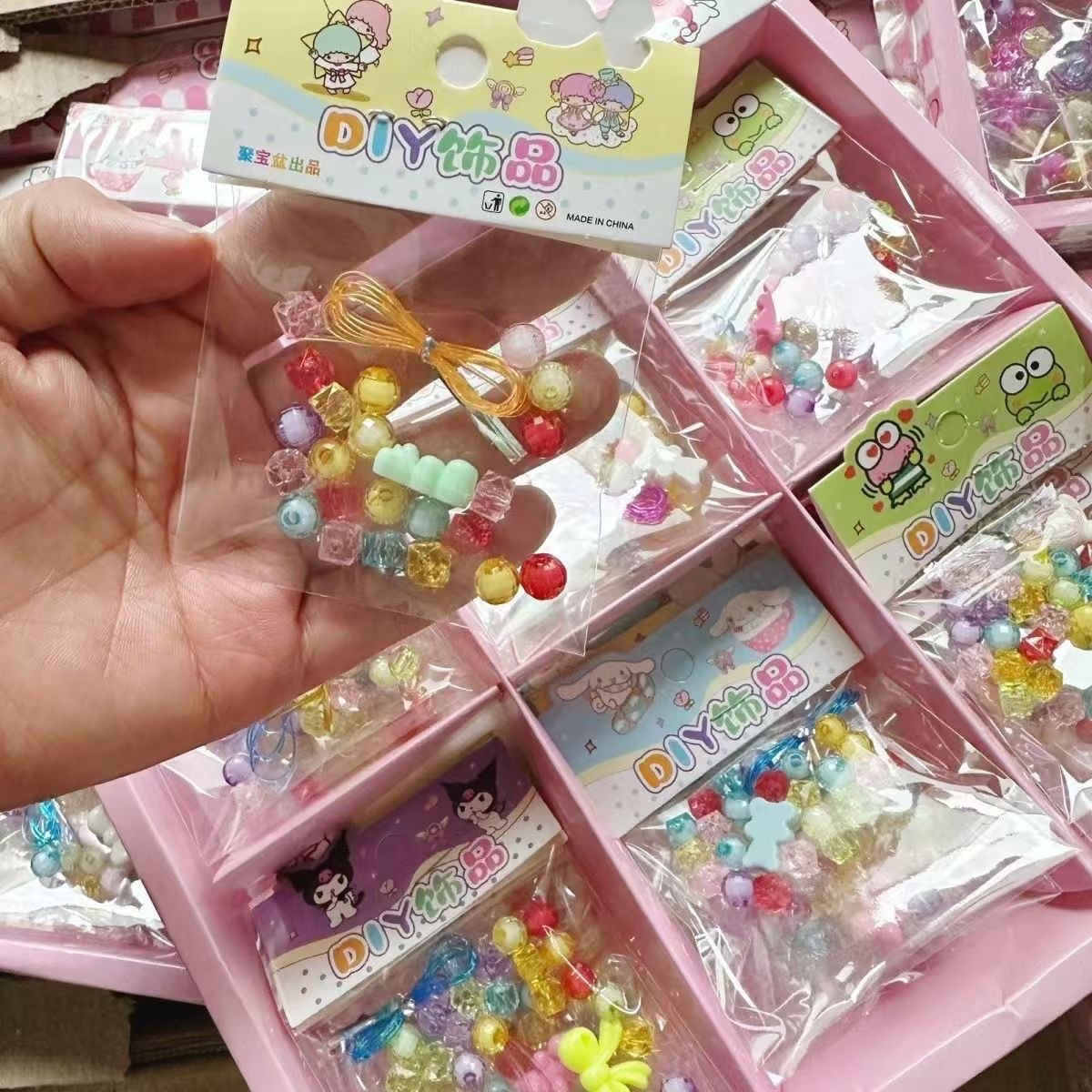 Kindergarten Gifts DIY Beaded Handmade Colorfulful Heart Bracelet Material Package Beaded Girl Gifts Wholesale