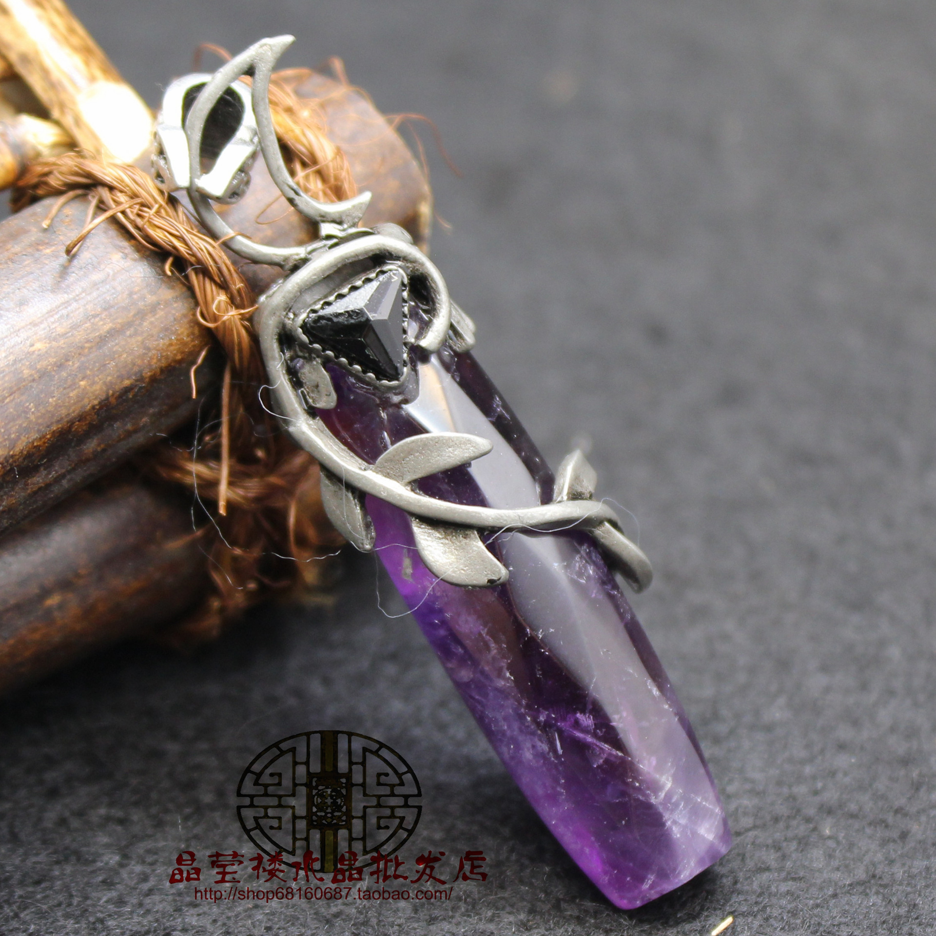 European and American Export Jewelry, Retro Palace Style Crystal Pendant, Floral Tiger Eye Stone Faceted Necklace Pendant