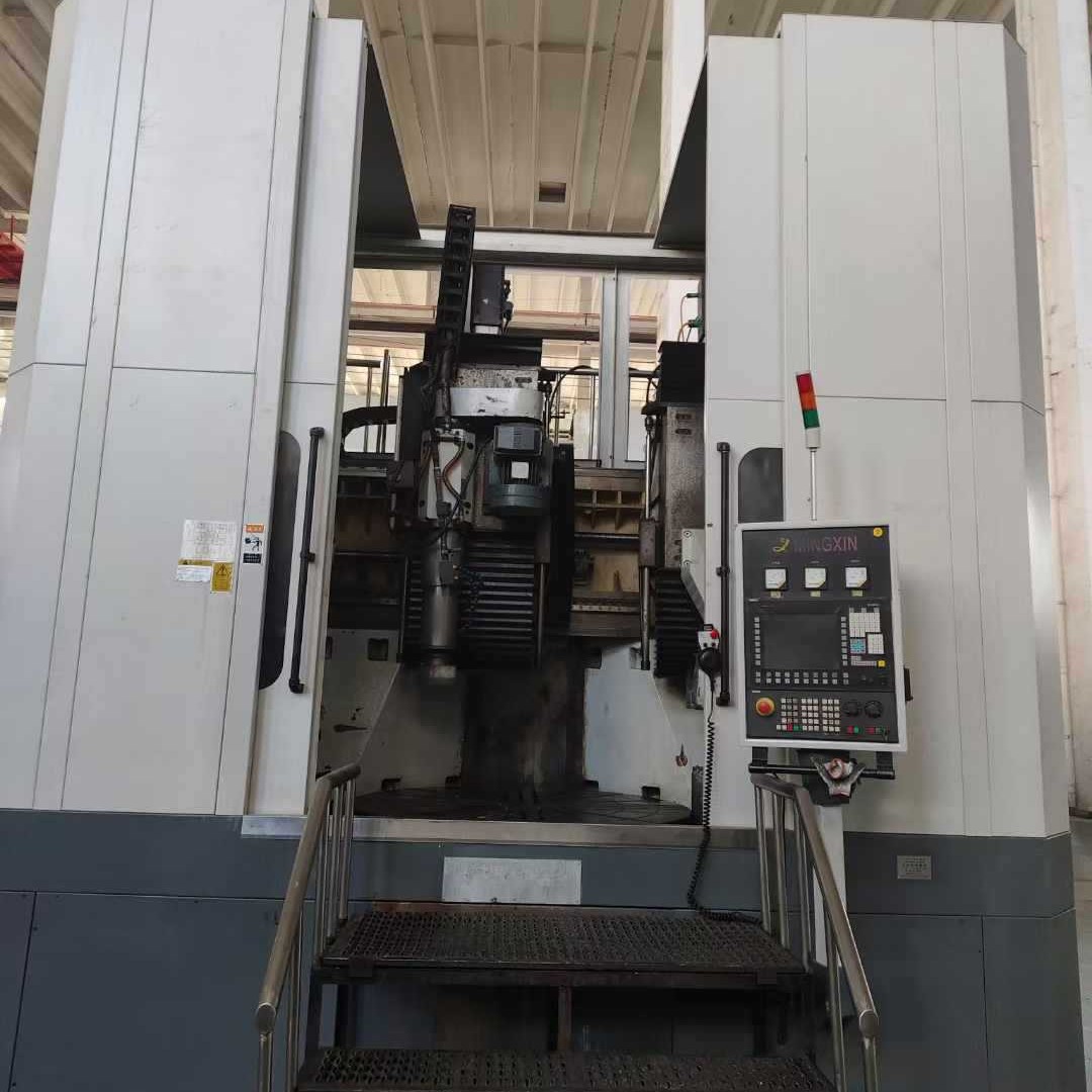 Processing Used Mingxin Mkw28160 Cnc Vertical Grinder with a Grinding Aperture of 1.6m in Stock