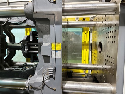 328 Tons of Large Injection Molding Machines for External Processing of Digital Products, Plastic Accessories, Water Dispenser Shells, Instrument Shells