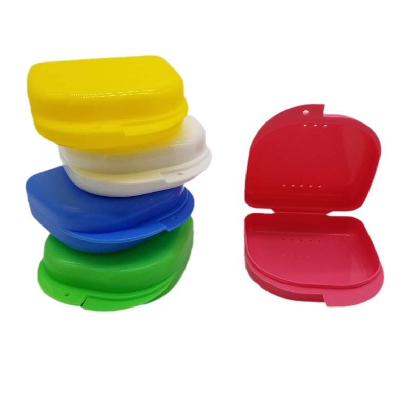 Orthodontic Retainer Box Tooth Storage Box Small Medium Opening Storage Box Orthodontic Correction Invisible Braces Box Printed with Logo