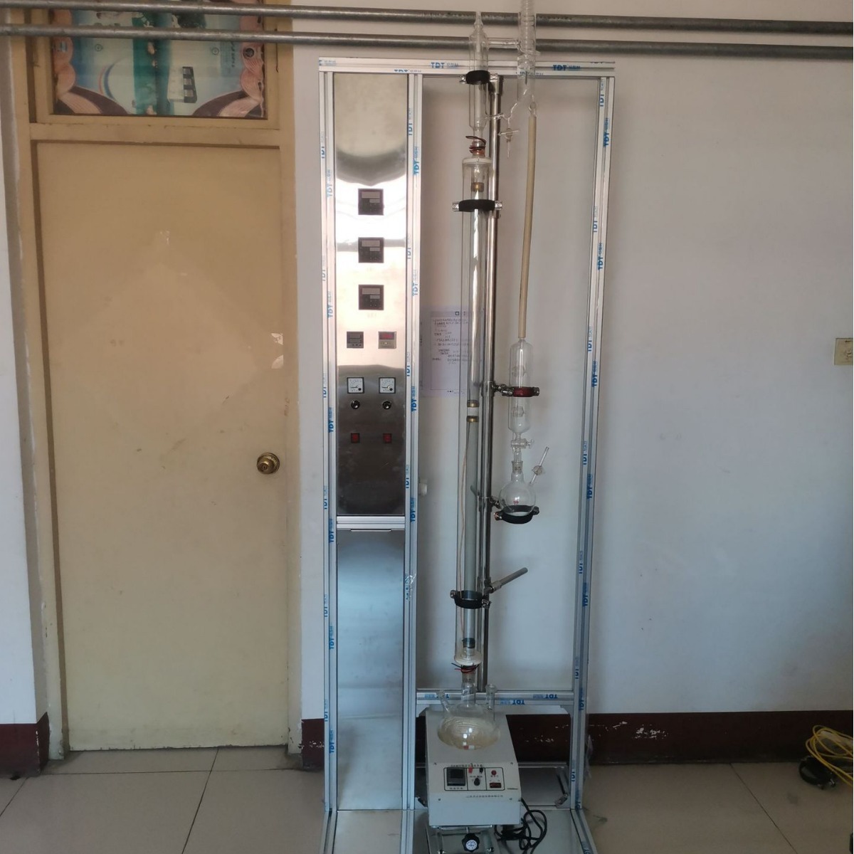 Вакуумная дистилляционная колонна, колонна для восстановления, растворительная колонна, колонна для экстракции, колонна с ситовыми пластинами