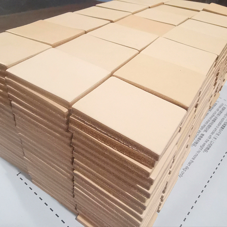 Vegetable-Tanned Leather Cowhide Cut Pieces Leather Handles Keychains Trademark Leather Billiard Bag Trim Leather Etc. Dongguan Yellow Cowhide