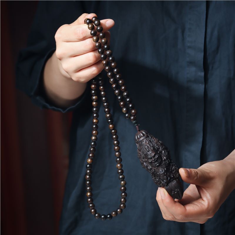 Agarwood Carved Vajra Pestle Handpiece, Solid Wood Carved Car Pendant, Portable Pendant Necklace