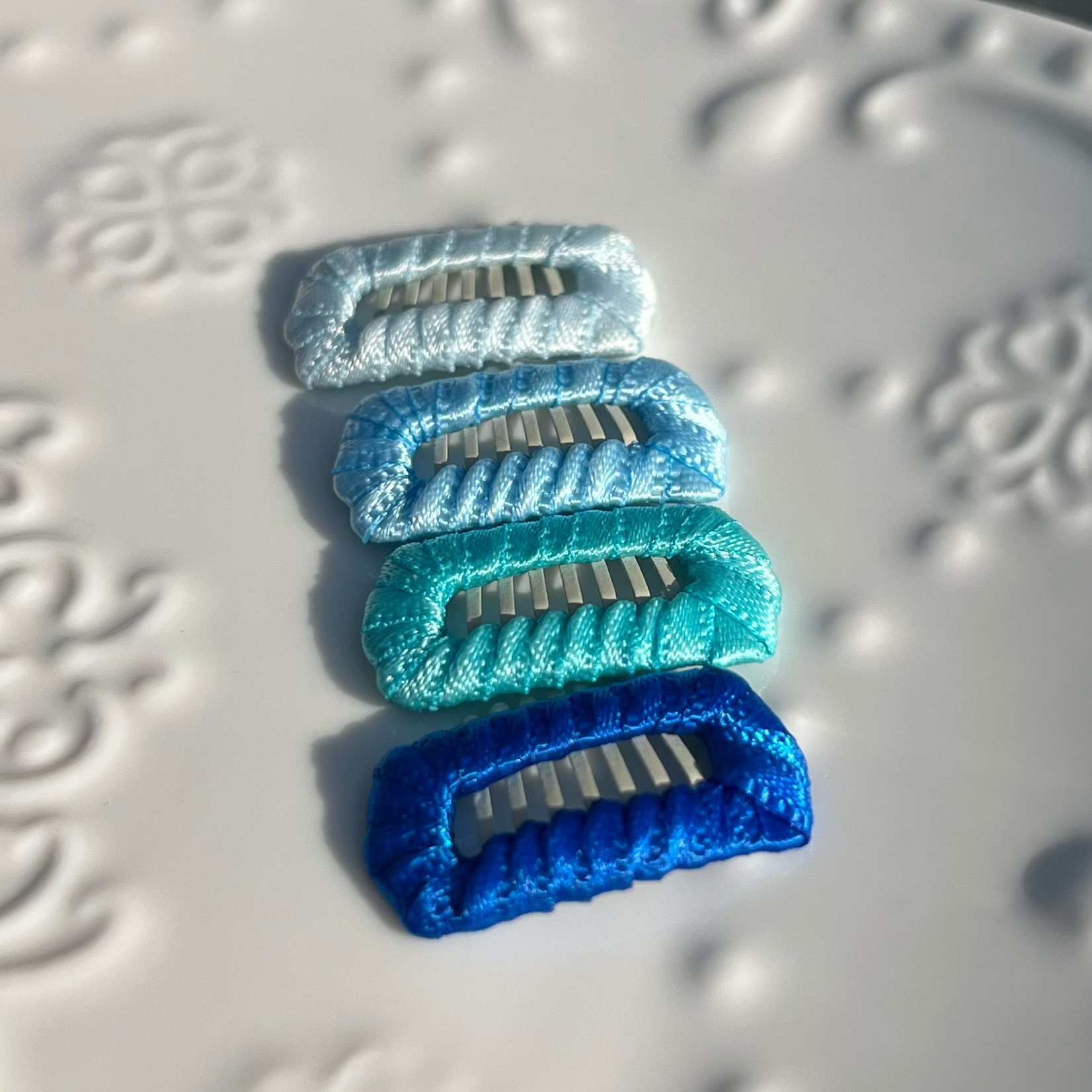 Pet hairpin handmade cute pet headdress Marzis hairpin dog hairpin pet BB clip pet headdress wholesale