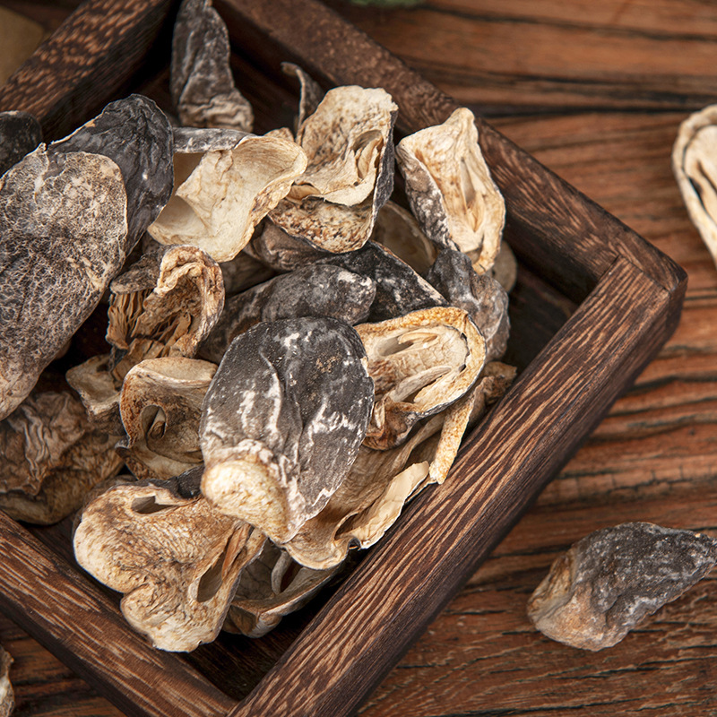 Gutian Specialty Straw Mushroom Dry Goods Edible Fungi Agricultural Products for Cooking and Soup Wholesale