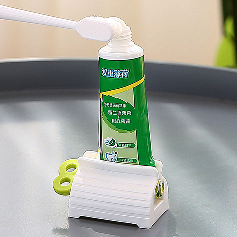 Manual Toothpaste Squeezing Tool Lazy Facial Cleanser Press Automatic Toothpaste Clip Creative Manual Toothpaste Squeezer