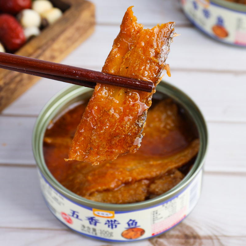 Hailinguan Five-Spice Hairtail Fish 100g 150/180 Canned Fried Seafood Snack Ready-To-Eat Yueyu