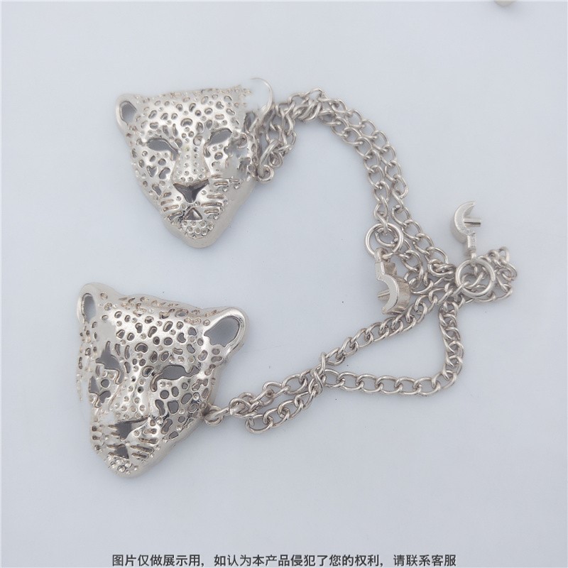 Fashion Boots Light Gold Cut Out Leopard Head with Chain Decoration New Women's Shoes Hardware Label Creative DIY Accessories