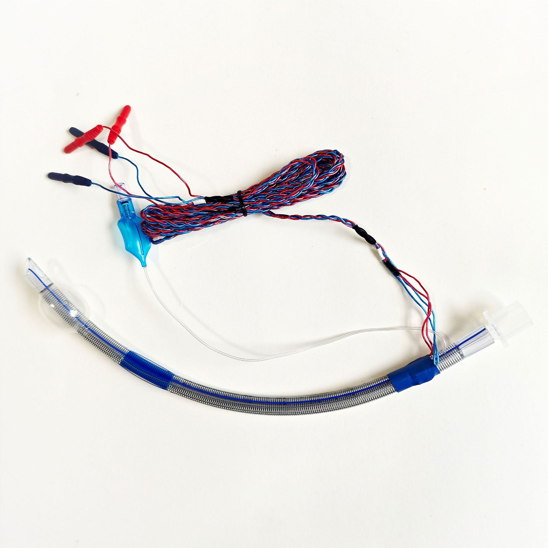 Одноразовая стерилизованная трахеальная трубка для неврологического мониторинга, медицинская трахеальная трубка