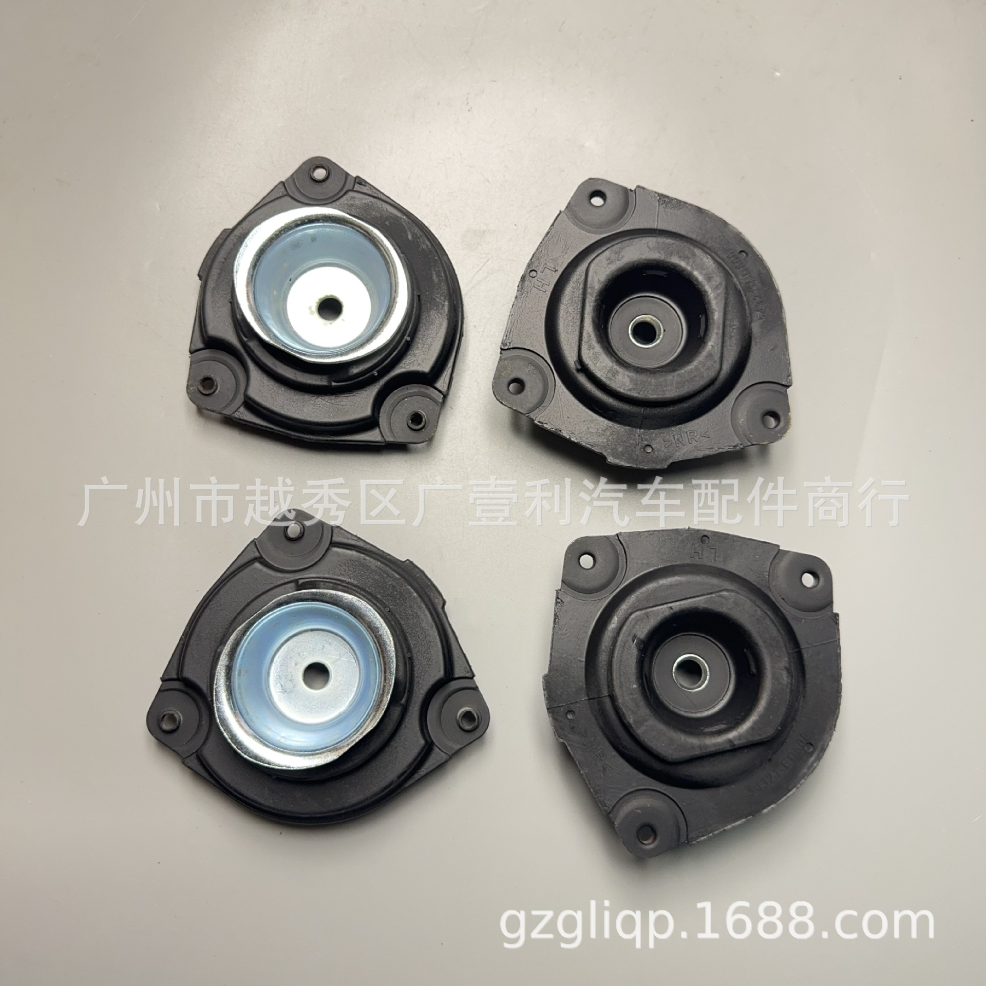 Применимо 54321-ED500 54321-EW80A 54321-AX000 Tiida C11 передний верхний резиновый LH