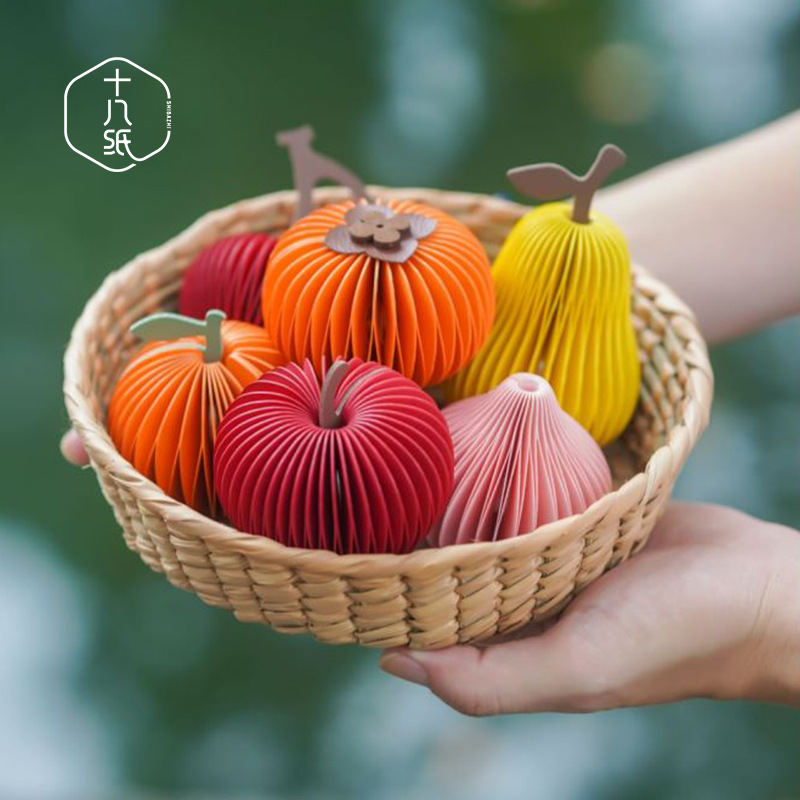 Ароматерапия из бумаги Восемнадцать Домашние внутренние украшения сандалового дерева Долговечный аромат Автомобильные украшения Распространение аромата Подарок для дома Фруктовый аромат