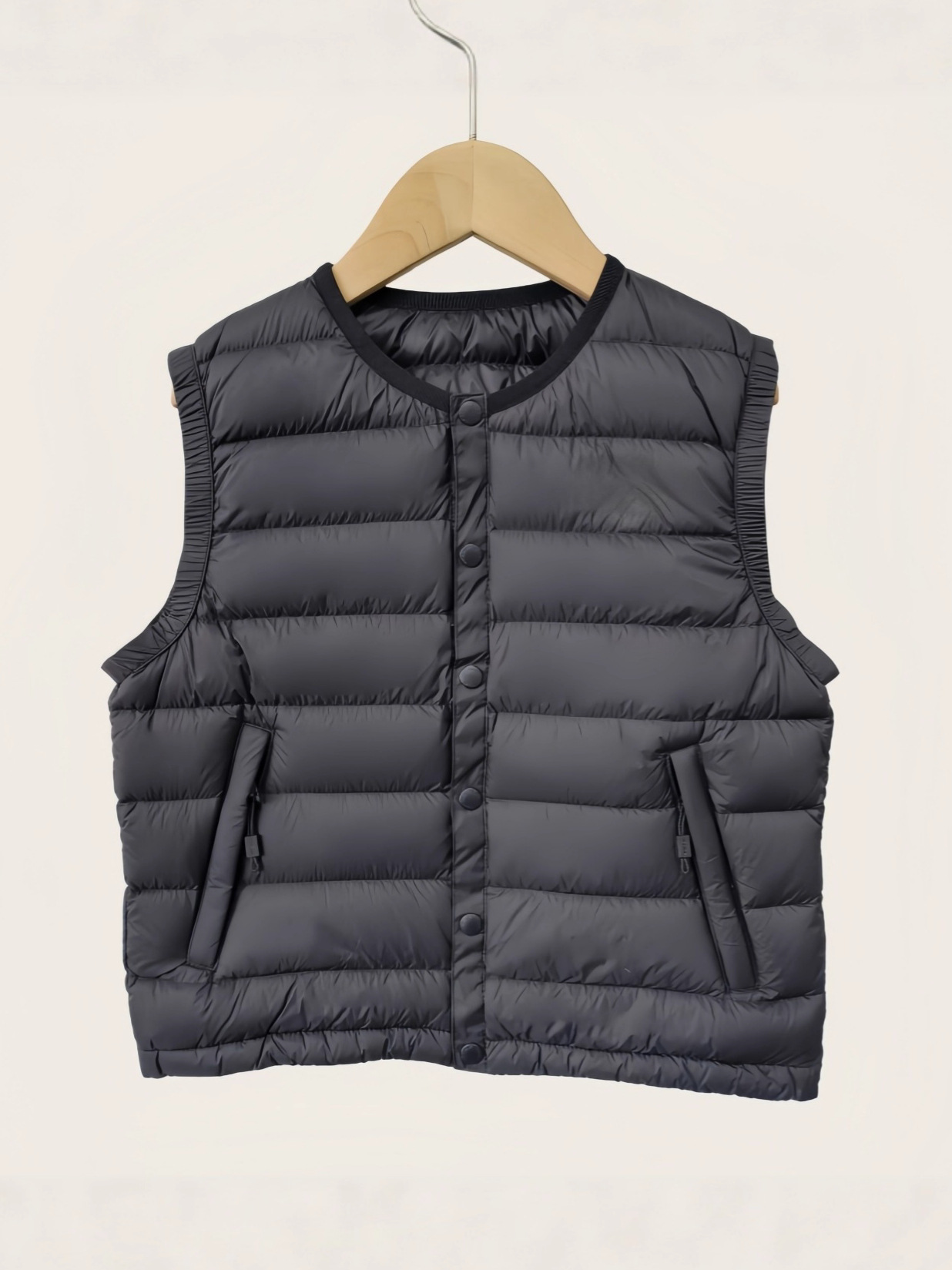 Children's down Jacket Vest for Boys and Girls, Lightweight Winter White Duck down Vest, Medium and Large Kidsren's Vest, School Uniform Liner