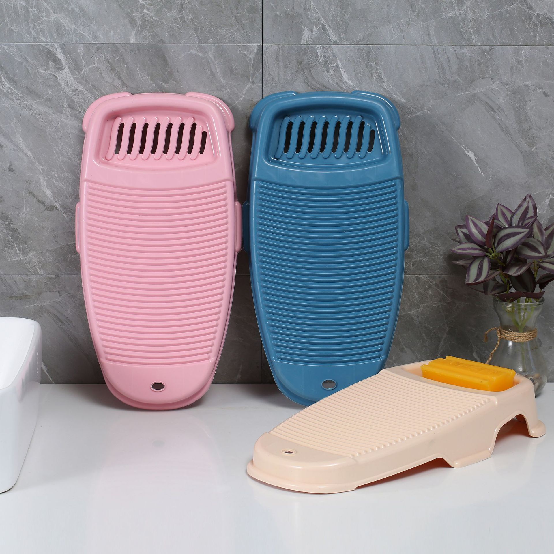 [Thickened Washboard] Plastic Non-Slip Washboard, Simple Pure Color Washboard, Sturdy, Portable and Hangable Washboard