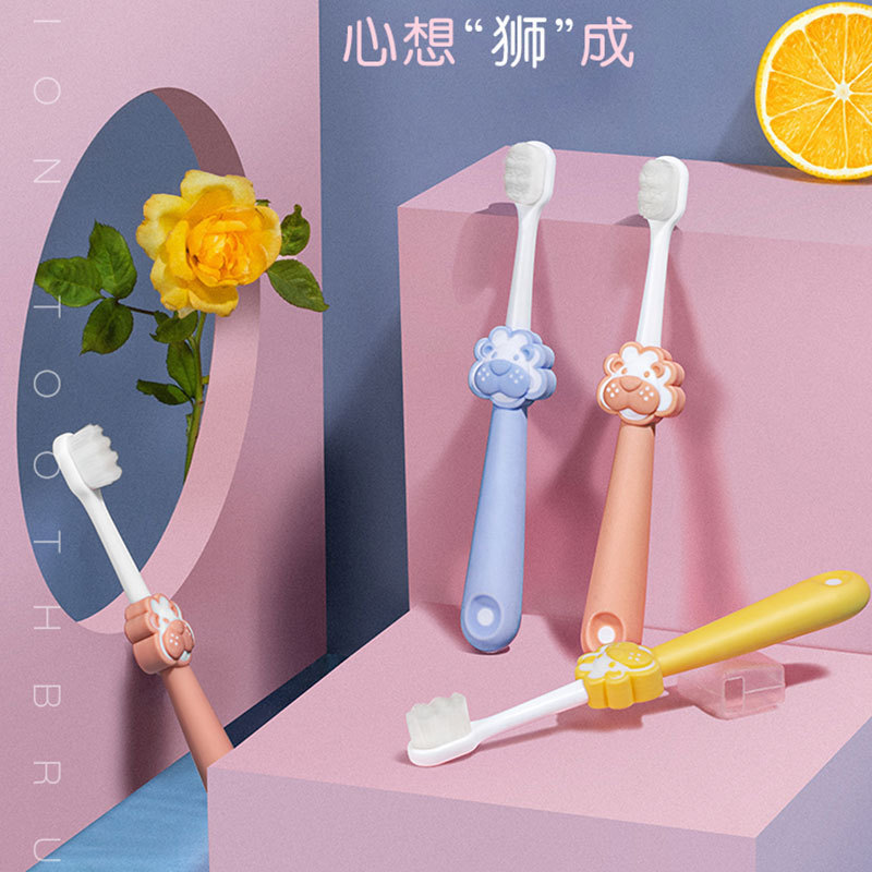 Детская зубная щетка с мультяшным львенком, упаковка отдельно, для детей 2-10 лет, мягкая щетина, оптовая продажа