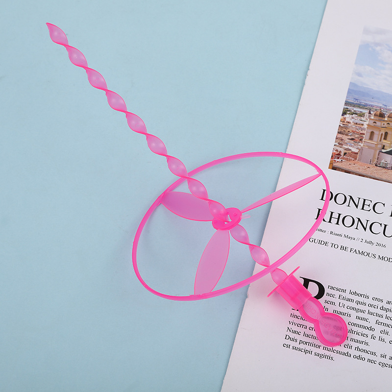 Нелуминесцентная летающая фея прозрачный ручной летающий диск оптовая продажа бамбукового дракончика на ночном рынке маленький подарок