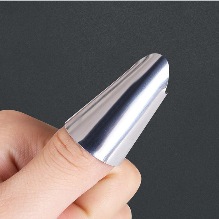 Edamame Finger Guard, Broad Bean Peeling and Picking Bean Iron Nail Cover, Stainless Steel Protective Finger Guard, Peeling Tool