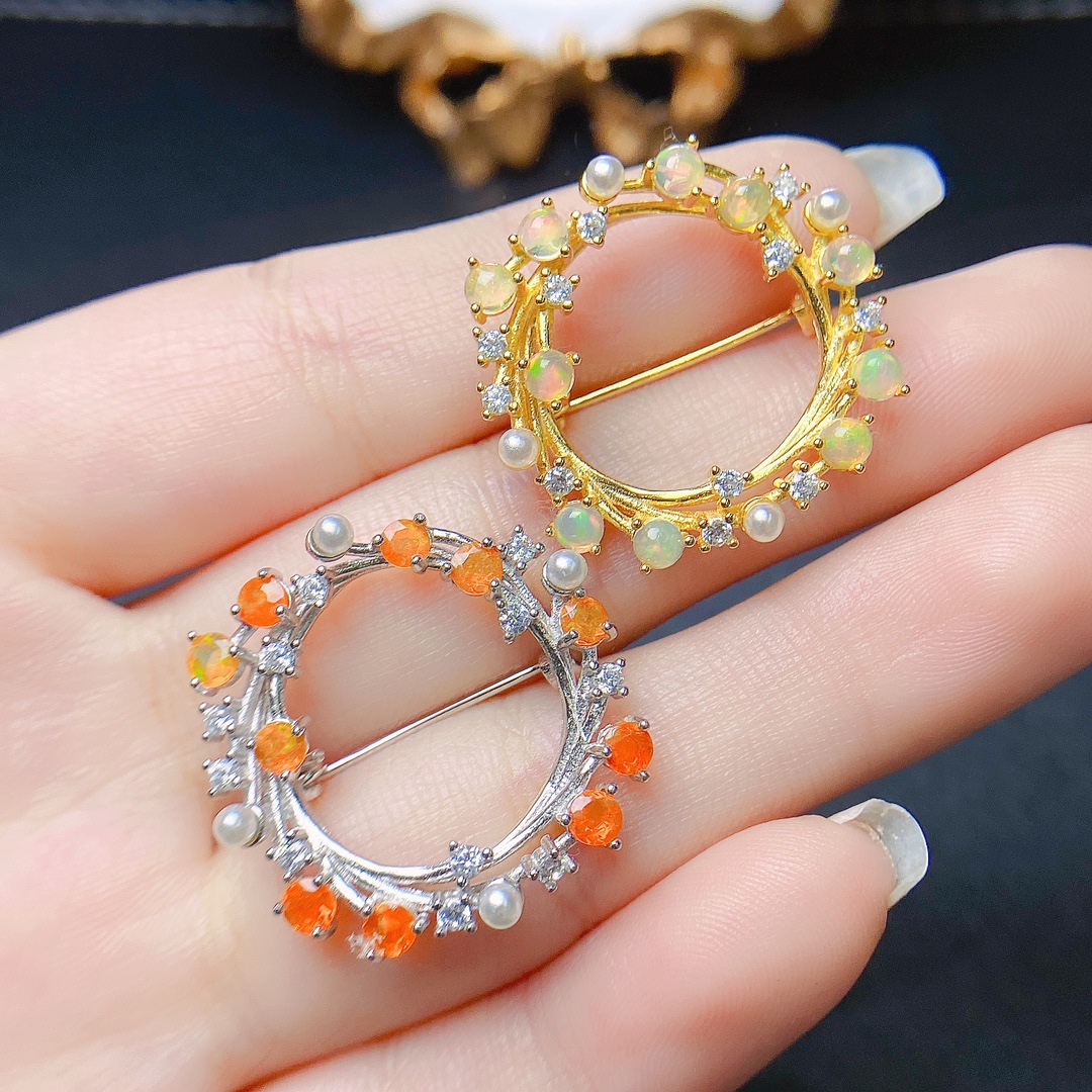 Оптовая продажа популярной броши из натурального опала, инкрустированной серебром S925, основной камень 3*3, горячие продажи в Европе и Америке