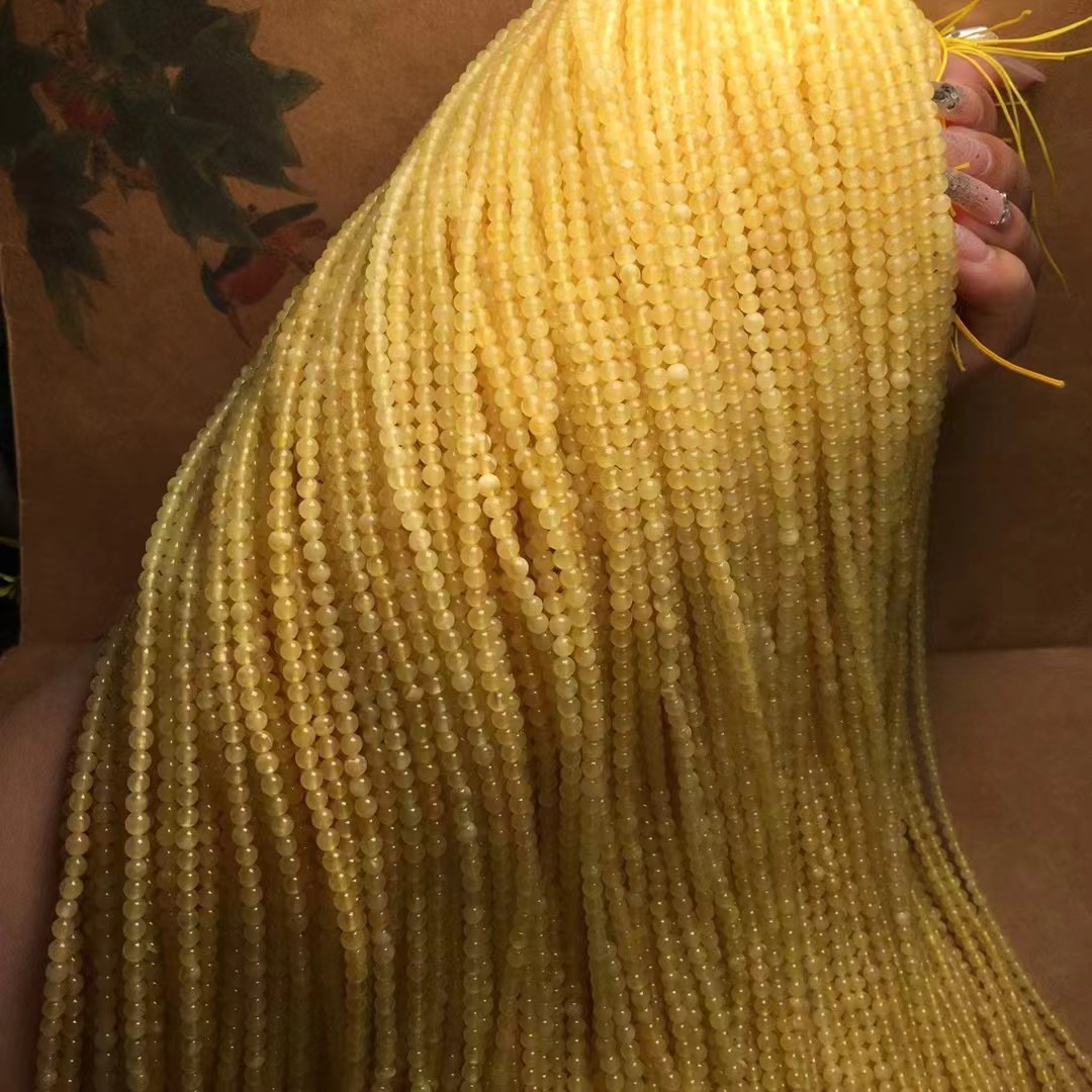 Natural Beeswax Russian Material Millet Beads Long Chain with Chain Chicken Fat Yellow Waxy Rich Cultural Toy Accessories Ketang Jewelry Wholesale