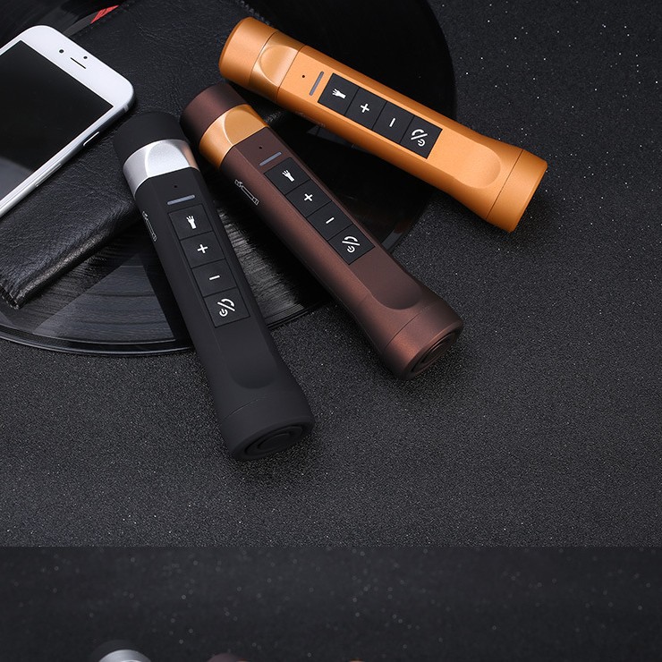 Cross-border e-commerce mobile power bicycle flashlight Bluetooth speaker charging treasure MP3 card wireless mobile phone audio