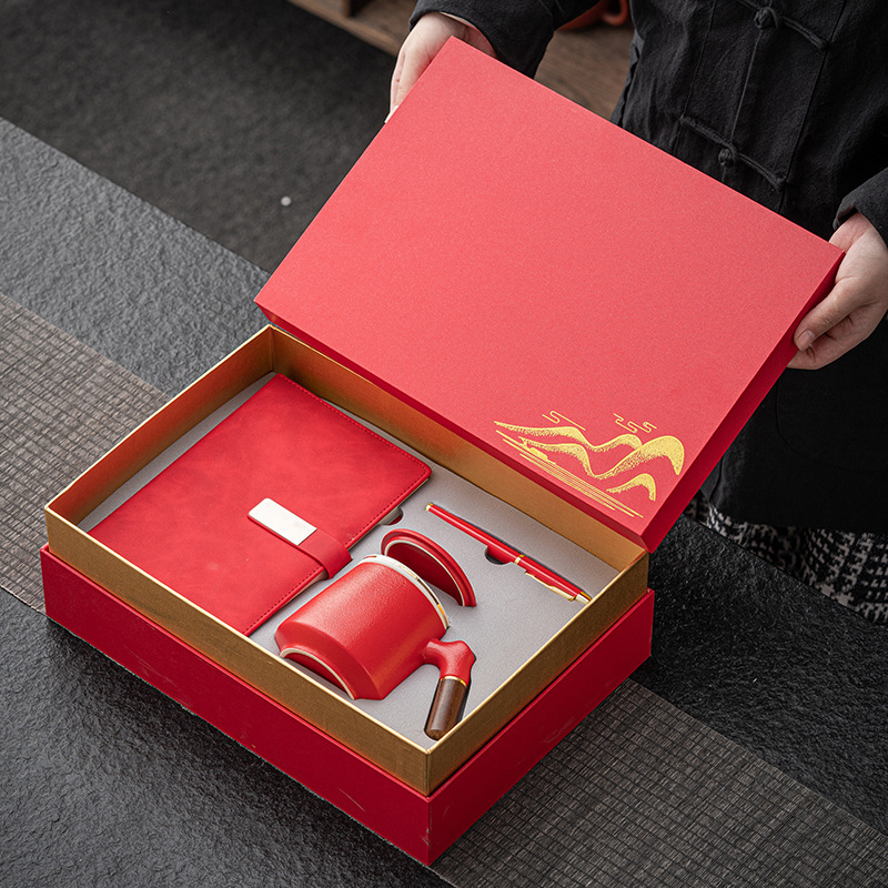 Чашка-ноутбук, практичный бизнес-подарок, подарок для банков, недвижимости, учреждений, на выпускной, для учителей