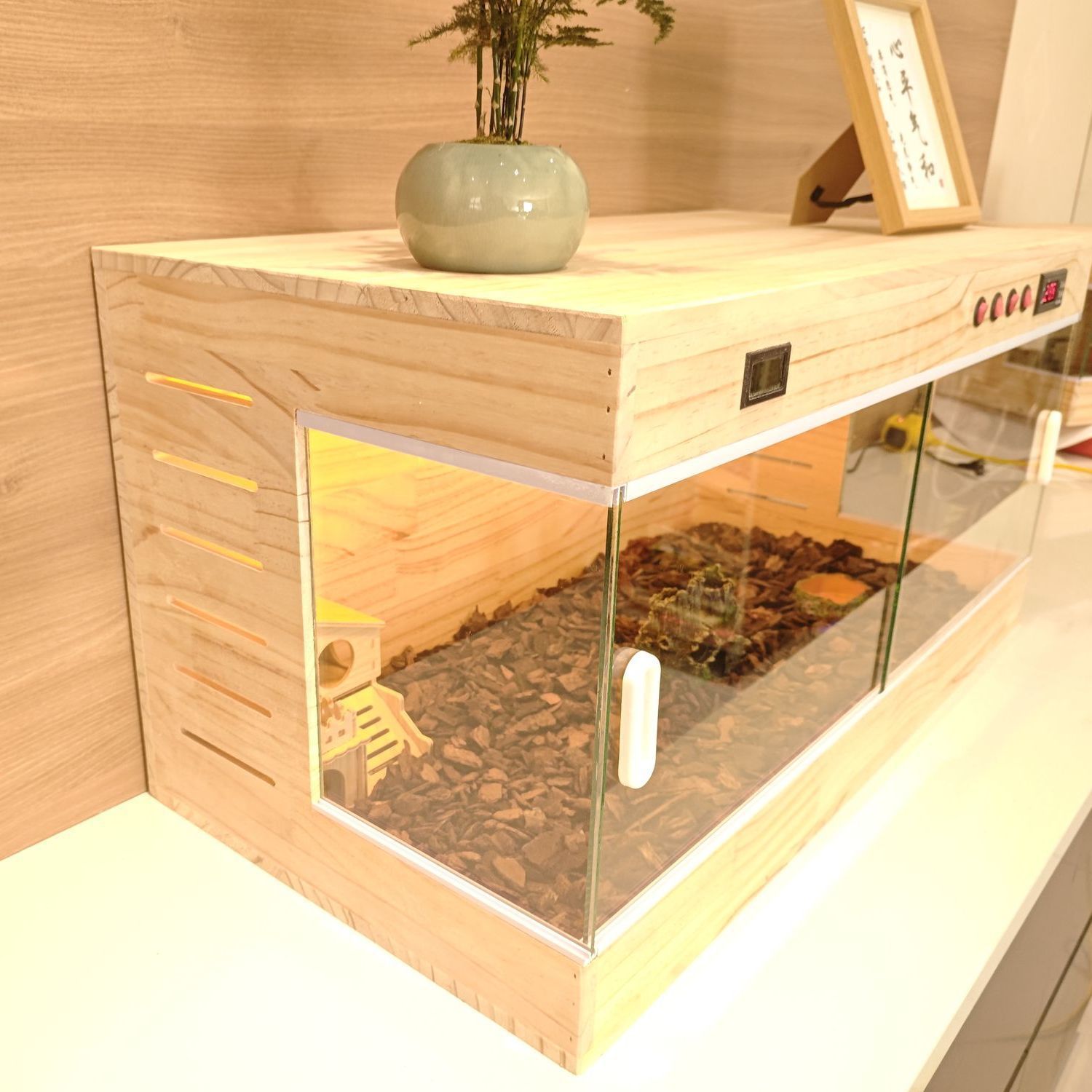 Intelligent Constant Temperature Breeding Box Pine Wood Tortoise Lizard Incubator Turtle Climbing Pet Box Wholesale