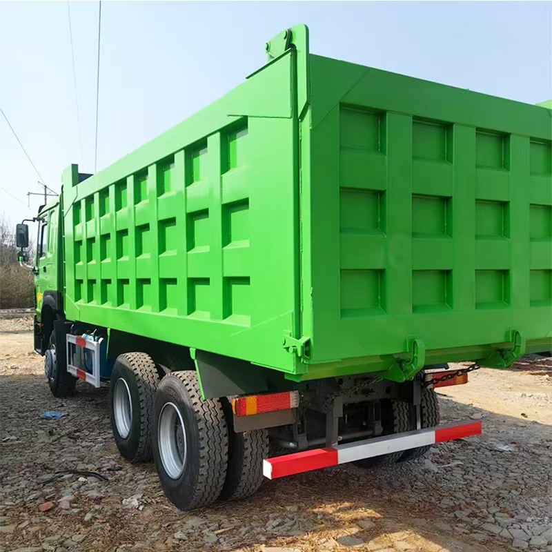 Export Heavy-Duty Howo Dump Truck Rear Eight-Wheel Dump Engineering Vehicle Mining Dump Truck Road Truck in Stock