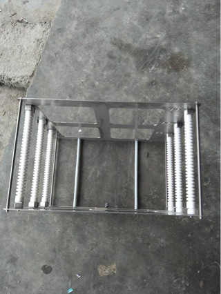 Touch Screen Glass Frame Stainless Steel Turnover Cleaning Frame Ultrasonic Cleaning Basket Turnover Cleaning Frame Manufacturer Wholesale