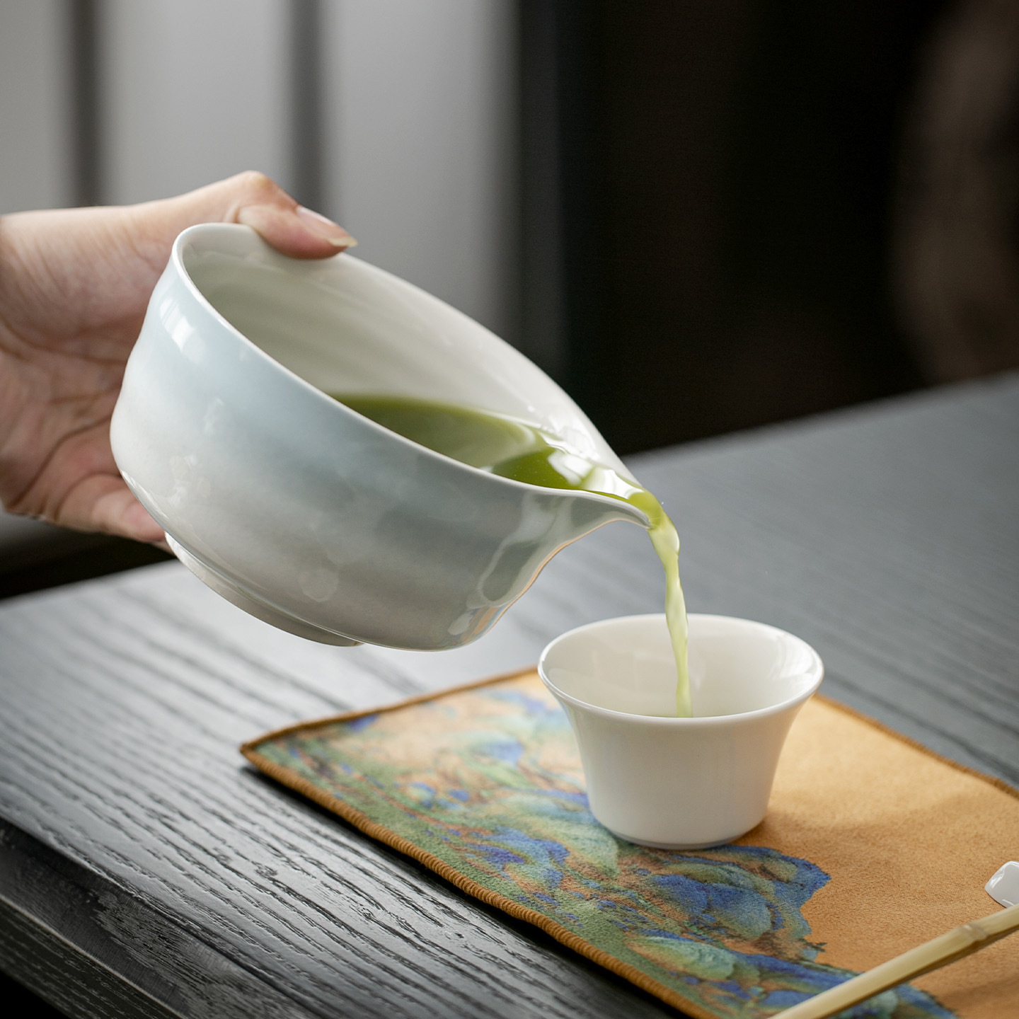 Amazon Ins Style Japanese Ceramic Matcha Bowl with Spout Song Dynasty Tea Making Tools Tea Whisk Stand