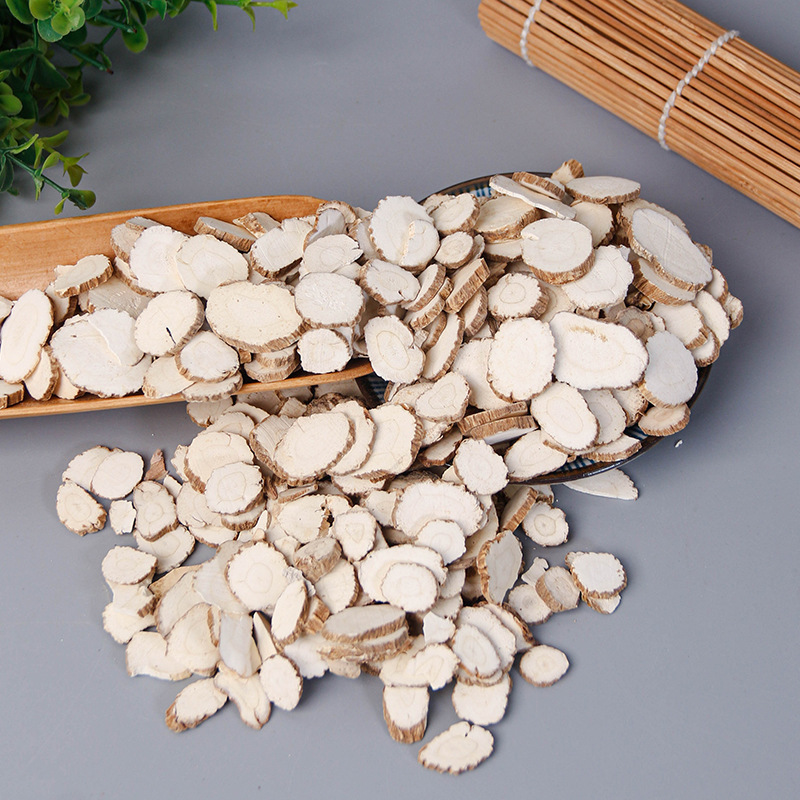 Manufacturer Wholesales New Chinese Medicinal Materials: Angelicae Radix Slices, Angelicae Radix Root, Seasoning for Soup, Spices, New Supply, Bulk Goods