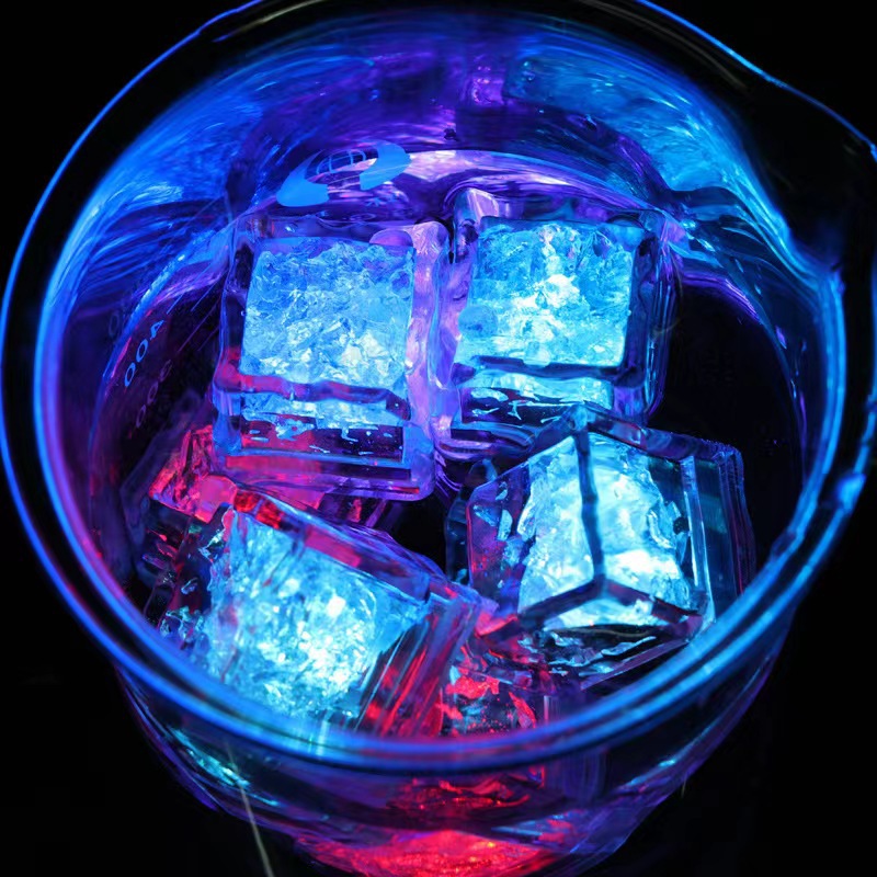 Bar Ktv Luminous Ice Cube Luminous Toy That Lights up When Exposed to Water Led Colorful Ice Cube Sensor Flash Ice Cube Light Manufacturer