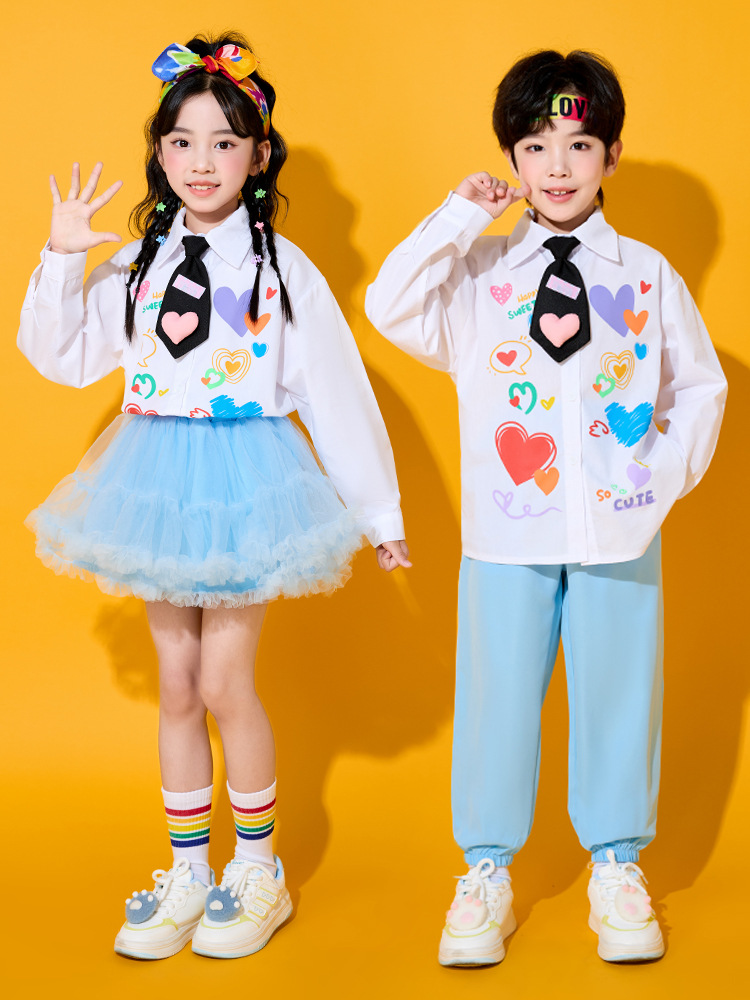 Children's Cheerleading Costumes, Primary School Students' Sports Meeting Uniforms, Heart Long-Sleeved Shirts, Kindergarten Chorus Performance Costumes