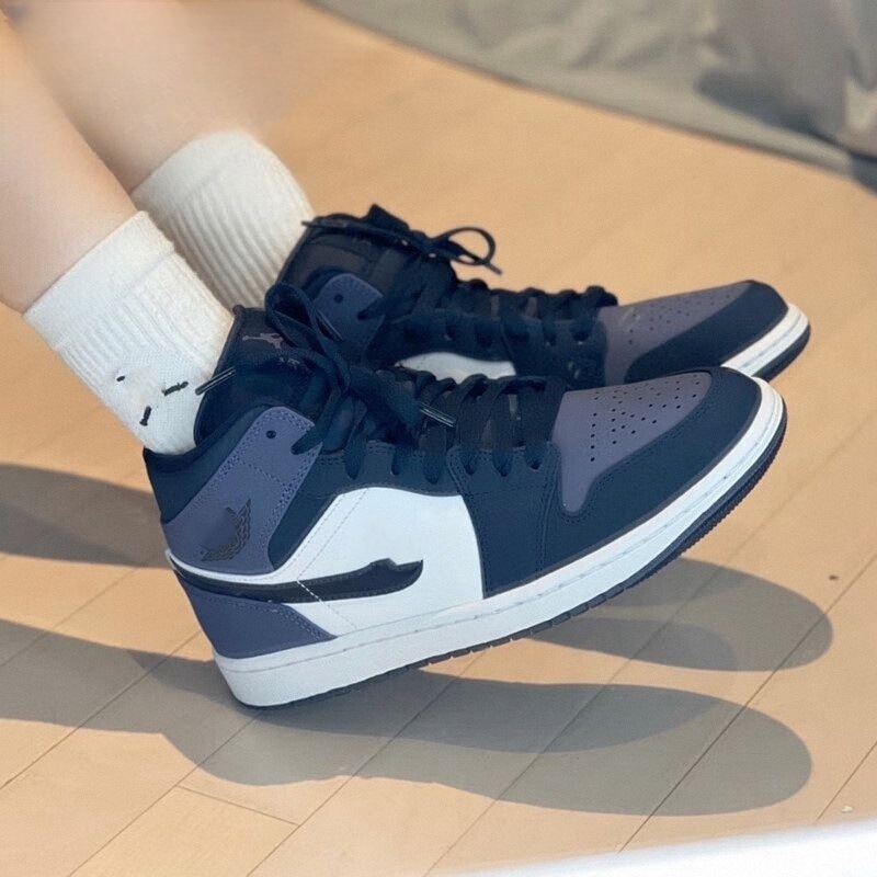 2025 New Aj1 Mid-Top Basketball Shoes Mid Black and White Panda Cross-Border Dropshipping Men's and Women's Same Style Sports Shoes Pure Original