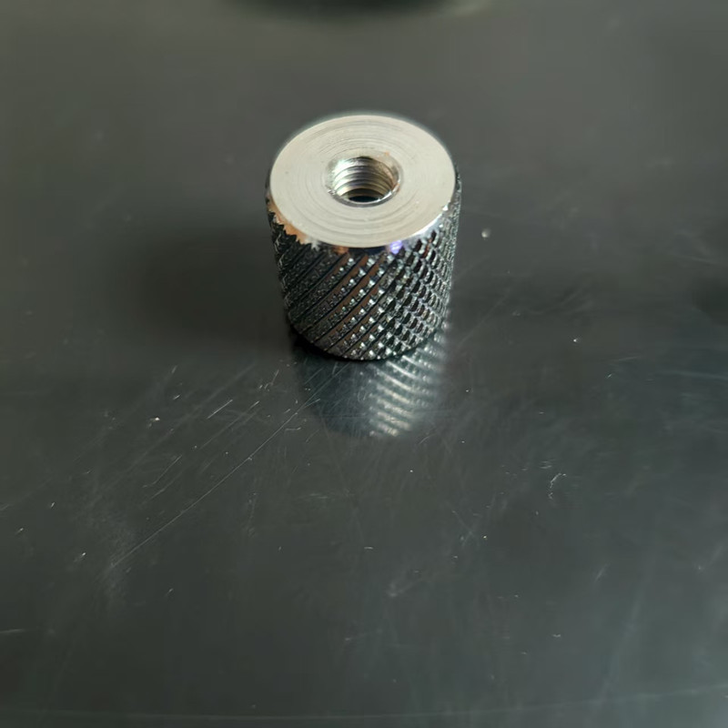 Manufacturer Wholesale Split Twist Thickened Fishing Net Pole Harpoon Pole Stainless Steel Pine Cone Large Object Pole