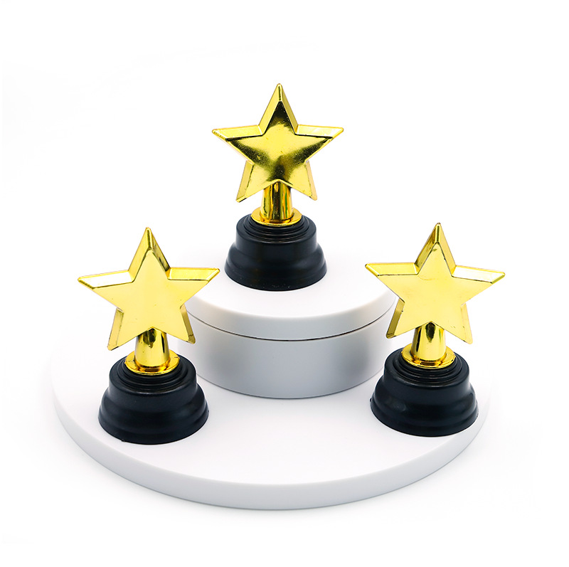 Kindergarten Kidsren's Trophy Five-Pointed Star Small Trophy Customized Dance Competition Award Creative Plastic Star Trophy
