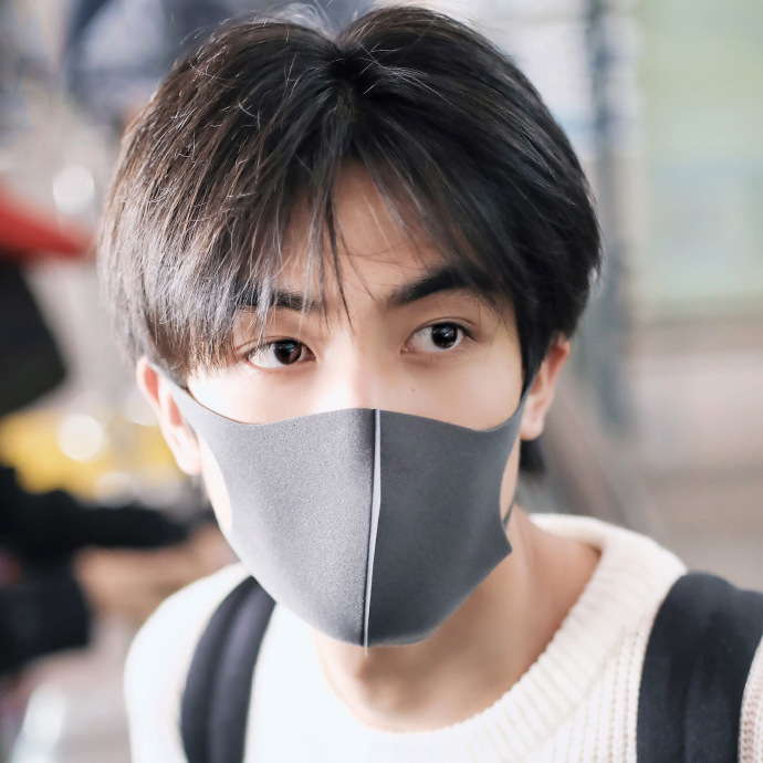 in stock net red wig with bangs and short hair naturally fluffy Korean men's wig factory supply a generation of hair