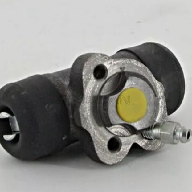Applicable to Toyota Corolla rear axle brake cylinder brake 47570-16040 47570-02010