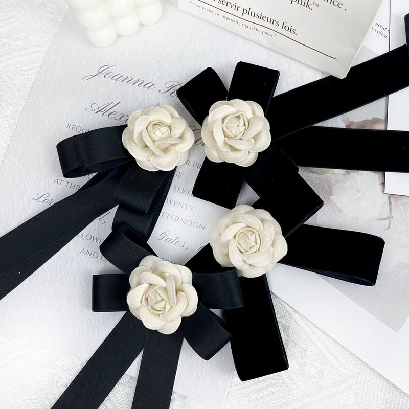 Bow Tie Shirt Women's Sweater Photo Studio Dress Black and White Business Ol Pearl String Camellia Brooch Headwear Retro Bow Tie