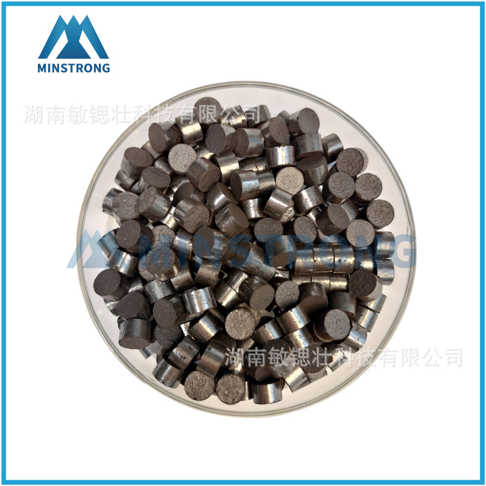 Стронций-чувствительный озоновый катализатор для улучшения эффективности снижения COD