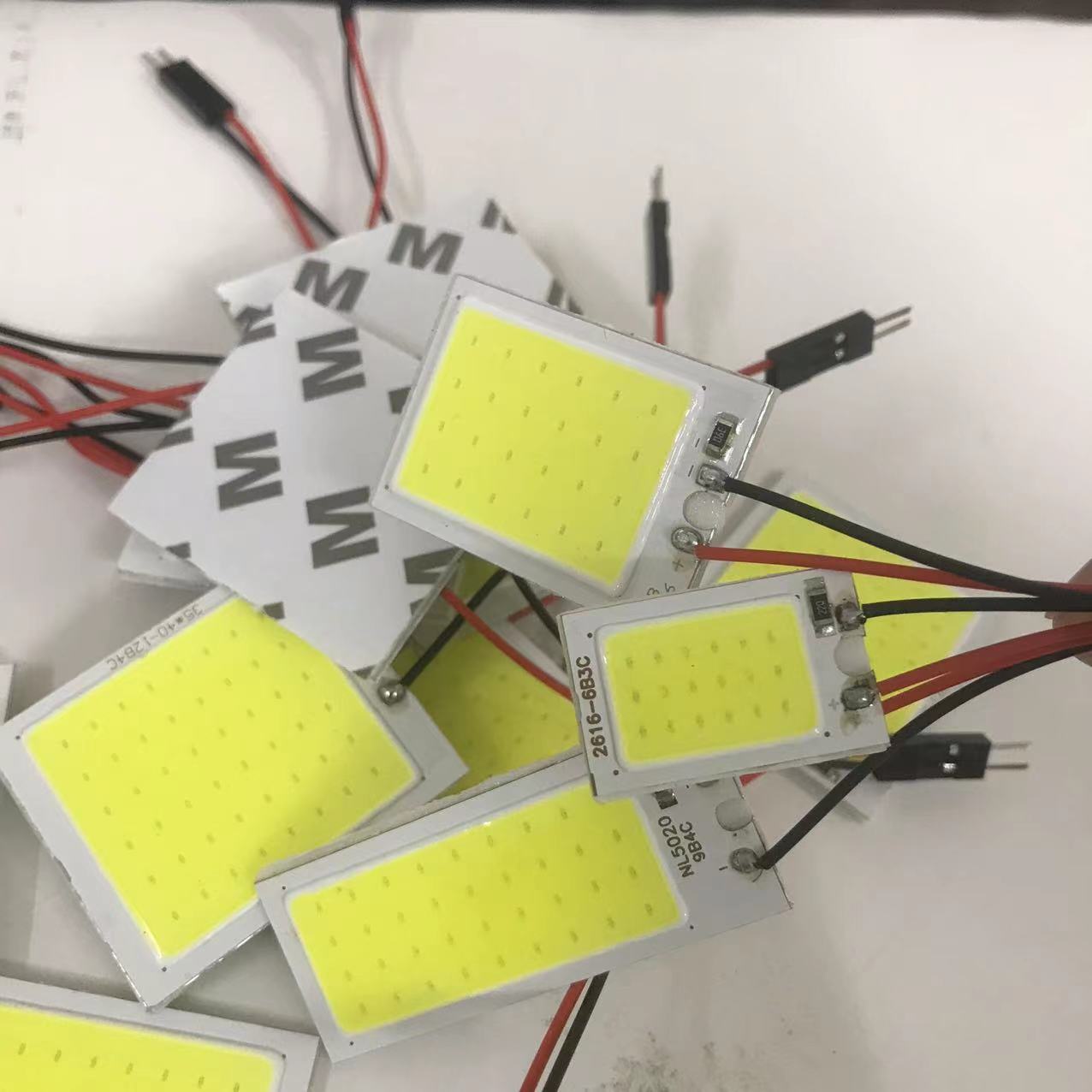 Car reading light LED roof light room light COB 18 24 36 48SMD T10 SJ universal flat light