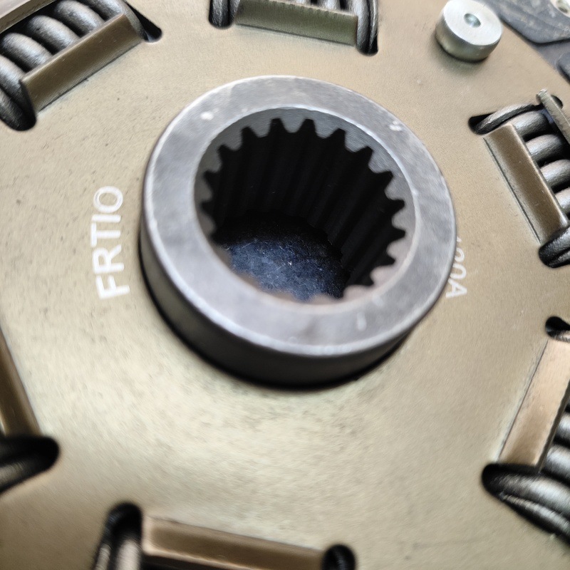 Suitable for Suzuki Cabpuccino SX306 F6A clutch plate 22400-78A80 SZD048U