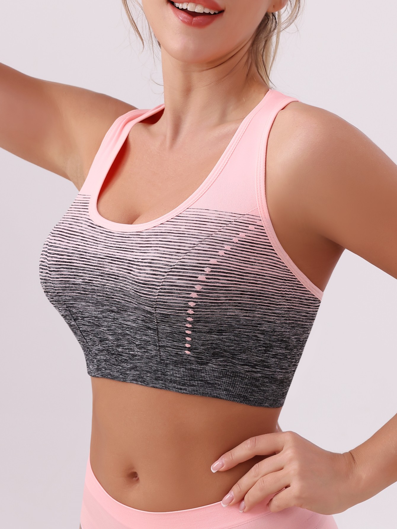 Zhanrun Cross-border 2110 Seamless Gradient Running Fitness Yoga Sports Underwear with Chest Pad Detachable sports