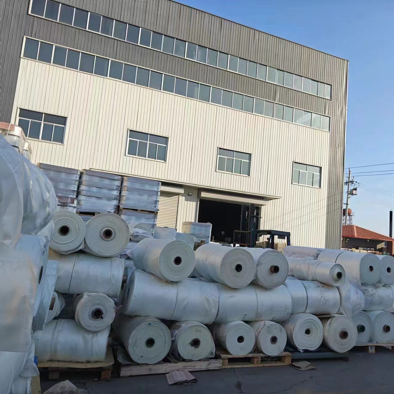 Manufacturer Wholesale Medium Alkali Fiberglass Cloth Thermal Insulation Fiberglass Cloth Pipe Wrapping Glass Wire Cloth in Stock