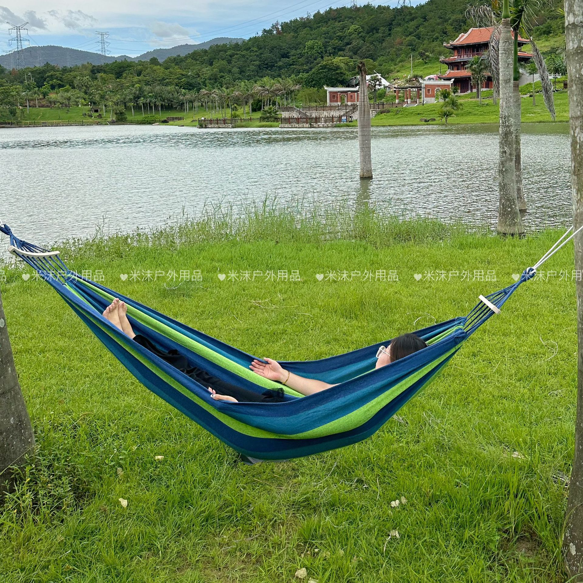 Canvas Hammock Outdoor Adult and Children Curved Stick Style Swing Camping Style Hanging Chair Rocking Bed Courtyard Home Outdoor